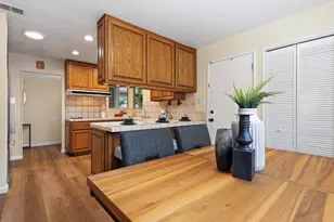 117 Waterglen Cir, Sacramento, CA 95826 - Photo 10