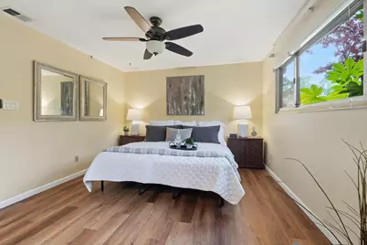 117 Waterglen Circle, Sacramento, CA 95826 - Photo 18