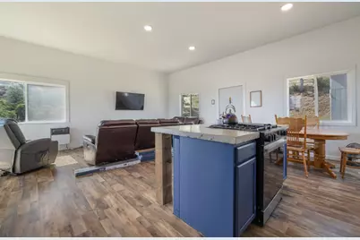 15050 Del Puerto Canyon Road, Mountain View, CA 94550 - Photo 22