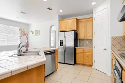 5000 Millner Way, Elk Grove, CA 95757 - Photo 12
