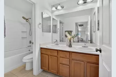 8556 Hawley Way, Elk Grove, CA 95624 - Photo 36