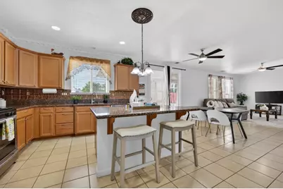 8556 Hawley Way, Elk Grove, CA 95624 - Photo 20
