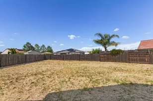 2021 Appaloosa Ranch Ct, Plumas Lake, CA 95961 - Photo 38