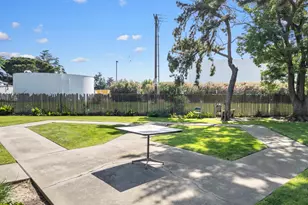 2320 W Turner Rd, Lodi, CA 95242 - Photo 18