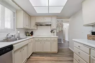 1541 Queens, Yuba City, CA 95993 - Photo 2