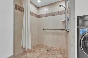 911 Fulton, Sacramento, CA 95825 - Photo 22