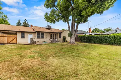 3910 Lasuen Drive, Sacramento, CA 95821 - Photo 18