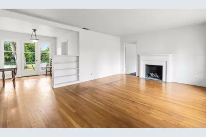 3910 Lasuen Drive, Sacramento, CA 95821 - Photo 2