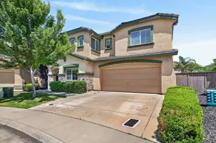 1556 Blue Beaver Way, Roseville, CA 95747 - Photo 2