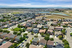1494 Hearthsong Dr, Manteca, CA 95337 - Photo 38
