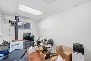 7037 Power Inn Rd, Sacramento, CA 95828 - Photo 28