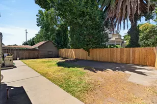 409 E Rose St, Stockton, CA 95202 - Photo 22