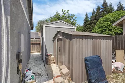 595 E Augusta Street, Woodbridge, CA 95258 - Photo 36