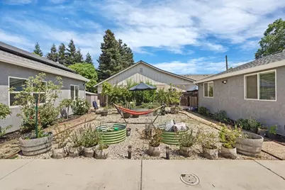 595 E Augusta Street, Woodbridge, CA 95258 - Photo 30