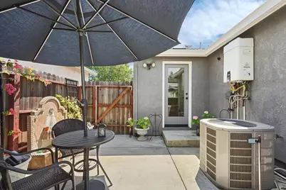 595 E Augusta Street, Woodbridge, CA 95258 - Photo 28