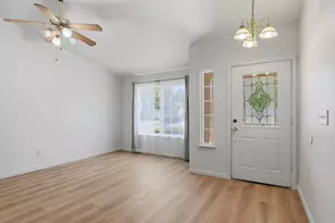 1061 Courtyard Dr, Yuba City, CA 95991 - Photo 6