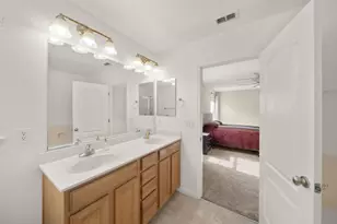 3301 N Park Dr, Sacramento, CA 95835 - Photo 48