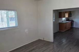 353 L St, Los Banos, CA 93635 - Photo 6