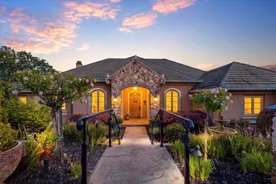 2620 Vineyard Drive, Auburn, CA 95603 - Photo 2