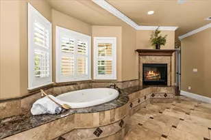 2620 Vineyard Dr, Auburn, CA 95603 - Photo 32