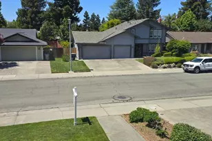 7405 Flowerwood, Sacramento, CA 95831 - Photo 36