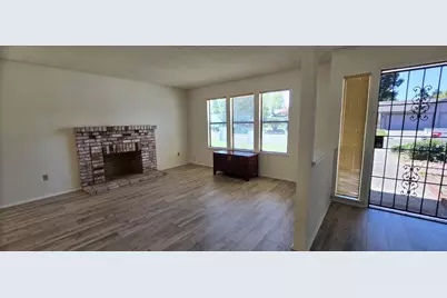 7405 Flowerwood, Sacramento, CA 95831 - Photo 4