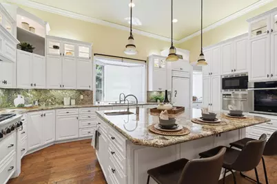 806 Sierra Oaks Vista Lane, Sacramento, CA 95864 - Photo 2