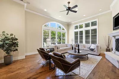 806 Sierra Oaks Vista Lane, Sacramento, CA 95864 - Photo 10