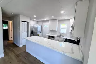 Hazelnut Ln, Sacramento, CA 95828 - Photo 4