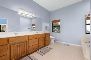 7410 White Oak Dr, Placerville, CA 95667 - Photo 36