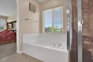 10653 Chatfield Ct, Stockton, CA 95209 - Photo 26