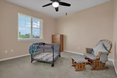 10653 Chatfield Ct, Stockton, CA 95209 - Photo 30