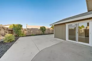 5060 Summerbrook Way, Sacramento, CA 95823 - Photo 32