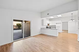 5060 Summerbrook Way, Sacramento, CA 95823 - Photo 16