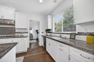 7 Triumph Ct, Sacramento, CA 95831 - Photo 28