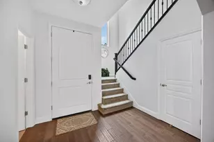 7 Triumph Ct, Sacramento, CA 95831 - Photo 14
