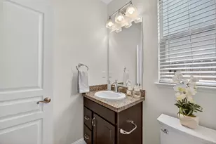 7 Triumph Ct, Sacramento, CA 95831 - Photo 40