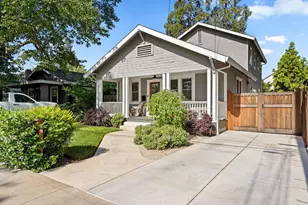 836 52nd St, Sacramento, CA 95819 - Photo 24