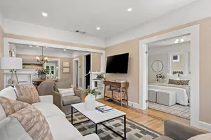 836 52nd St, Sacramento, CA 95819 - Photo 4
