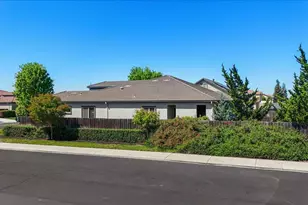 805 Freedom Point Way, Manteca, CA 95336 - Photo 4