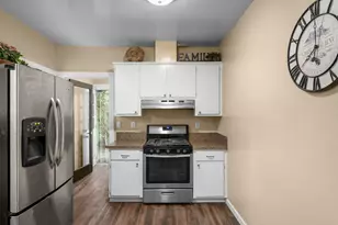 6870 14th Ave, Sacramento, CA 95820 - Photo 16
