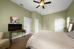 6870 14th Ave, Sacramento, CA 95820 - Photo 22