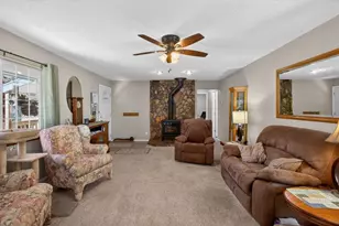 13090 N Day Rd, Grass Valley, CA 95945 - Photo 16