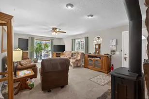 13090 N Day Rd, Grass Valley, CA 95945 - Photo 14