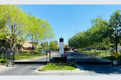 6104 Doubloon Court, Elk Grove, CA 95758 - Photo 98