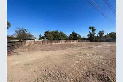 2768 Oakmont, Sacramento, CA 95815 - Photo 12