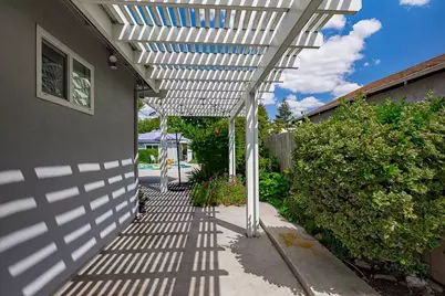 4321 69th Street, Sacramento, CA 95820 - Photo 28