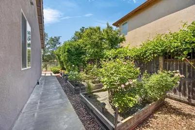 7661 Colbert Drive, Rancho Murieta, CA 95683 - Photo 40