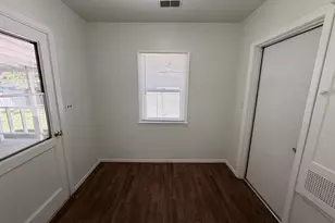 713 W 4th St, Madera, CA 93637 - Photo 14