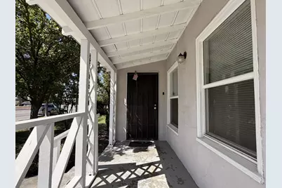 713 W 4th Street, Madera, CA 93637 - Photo 6